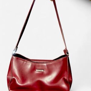 Elegant Red Leather Shoulder Bag